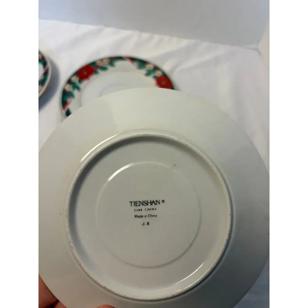 VTG Tienshan Deck the Halls China. set of 4 teacup & saucers, Christmas, holiday